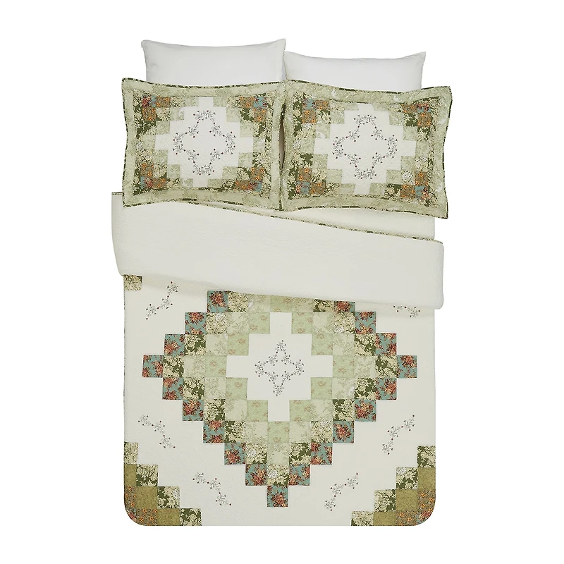 Laurel & Mayfair Alexis Floral Cotton Bedspread