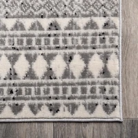 Nuloom Catherine Henna Tribal Bands Banded Indoor Rectangular Accent Rug