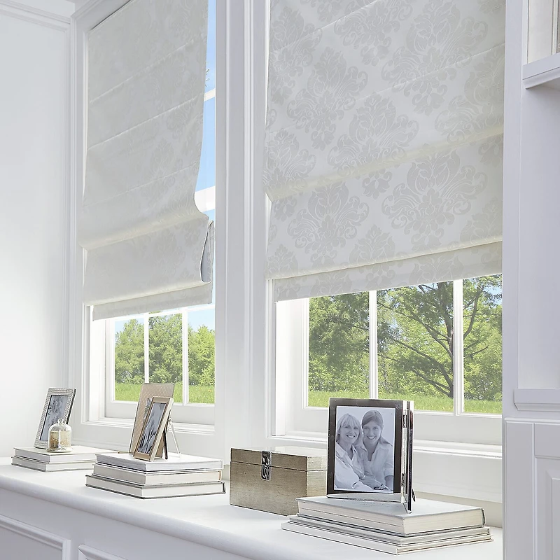 CHF Damask Cordless Room Darkening Roman Shade