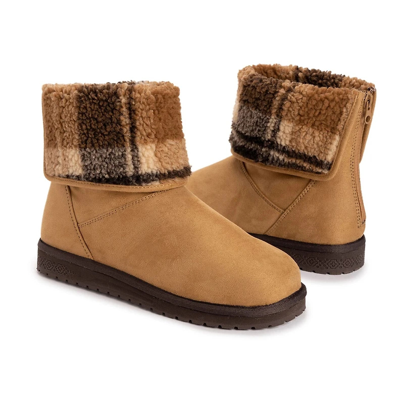 Muk Luks Womens Clover Flat Heel Winter Boots
