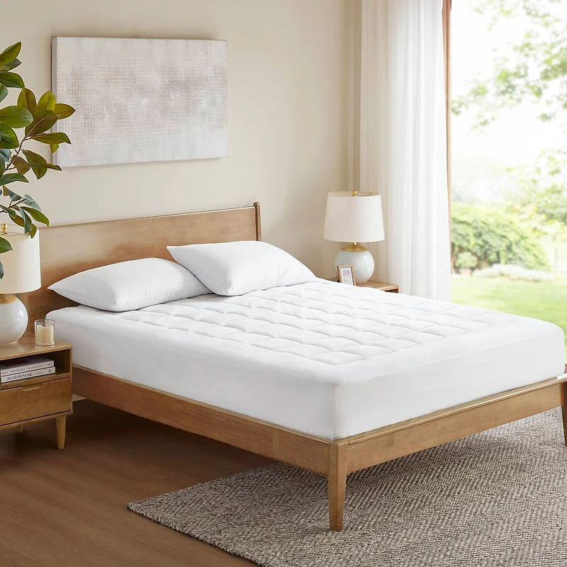 Madison Park Cloud Soft Plush Waterproof Quilted Mattress Pad