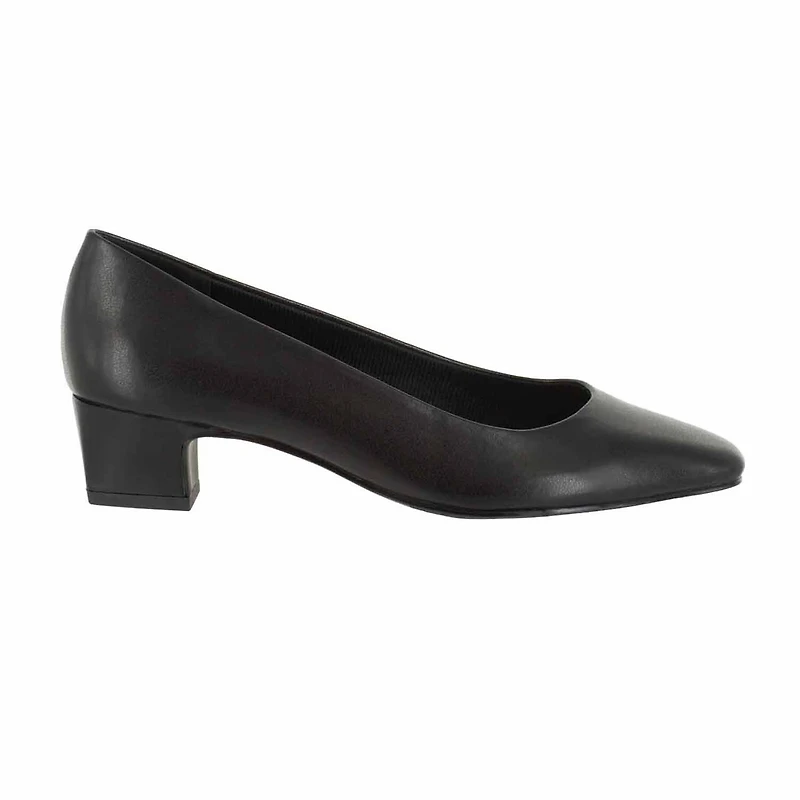 Easy Street Prim Womens Round Block Heel Pumps