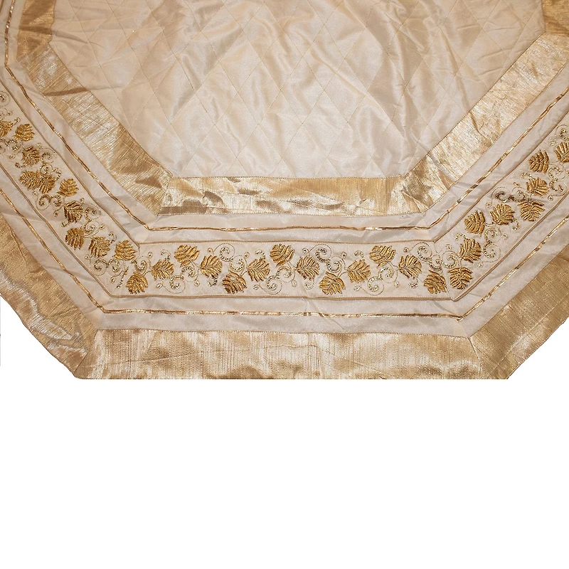 Kurt Adler Ivory  With Gold Pinecones Indoor Tree Skirt