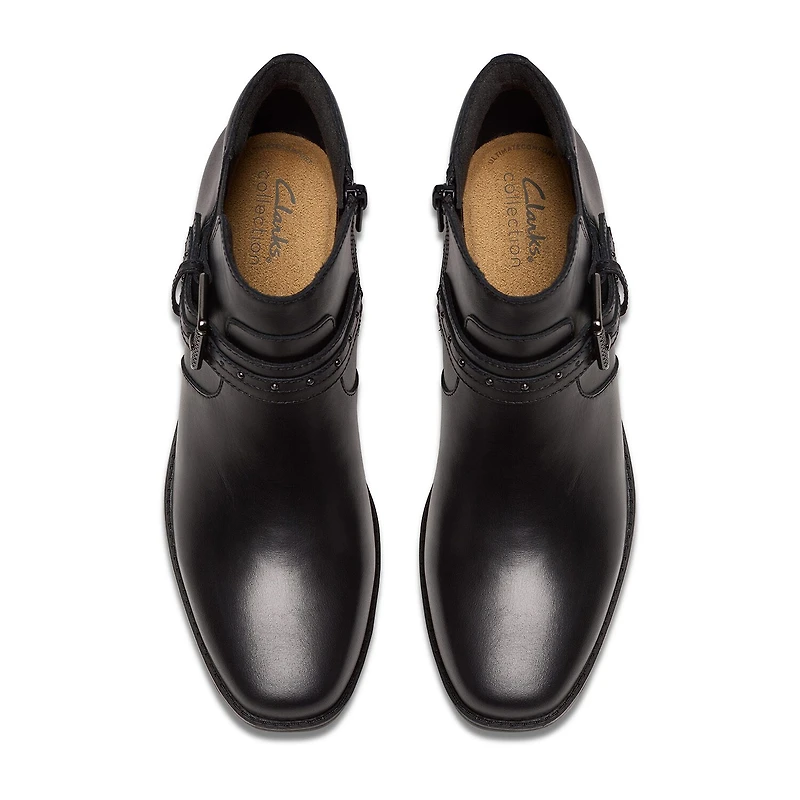 Clarks Womens Block Heel Booties