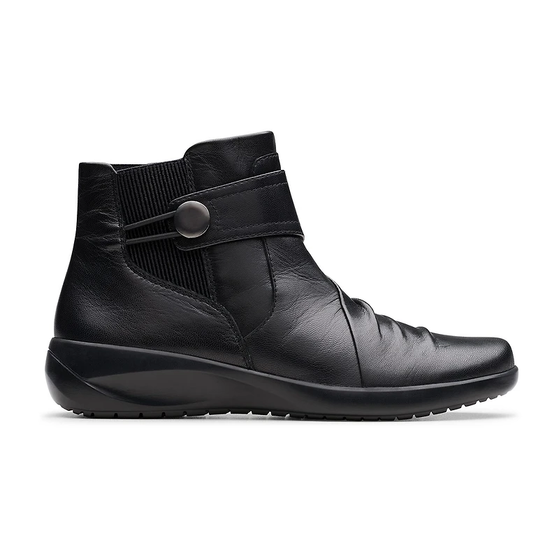 Clarks Womens Flat Heel Booties