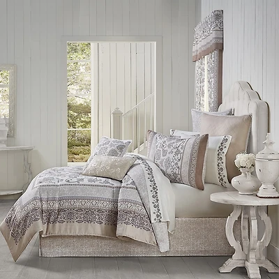Royal Court Chelsea Grey 4-pc. Floral Midweight Reversible Comforter Set