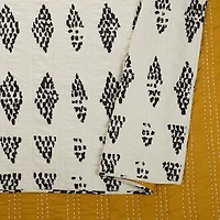 JUNGALOW by Justina Blakeney Prosperity Reversible Quilt Set