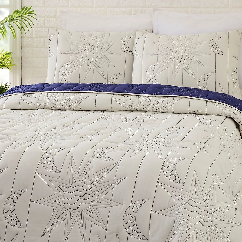 JUNGALOW by Justina Blakeney Sun Moon REVERSIBLE Quilt Set