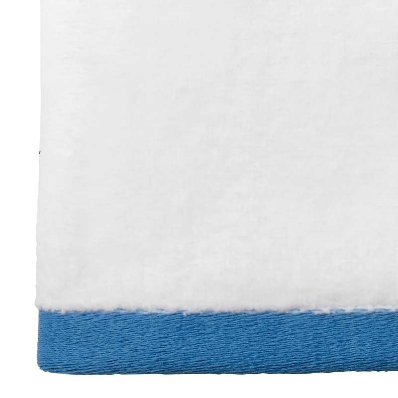 Avanti Nutcracker Trellis Holiday Bath Towel