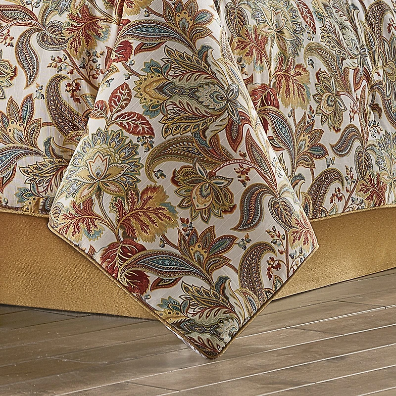 Five Queens Court August 4-pc. Floral Comforter Set
