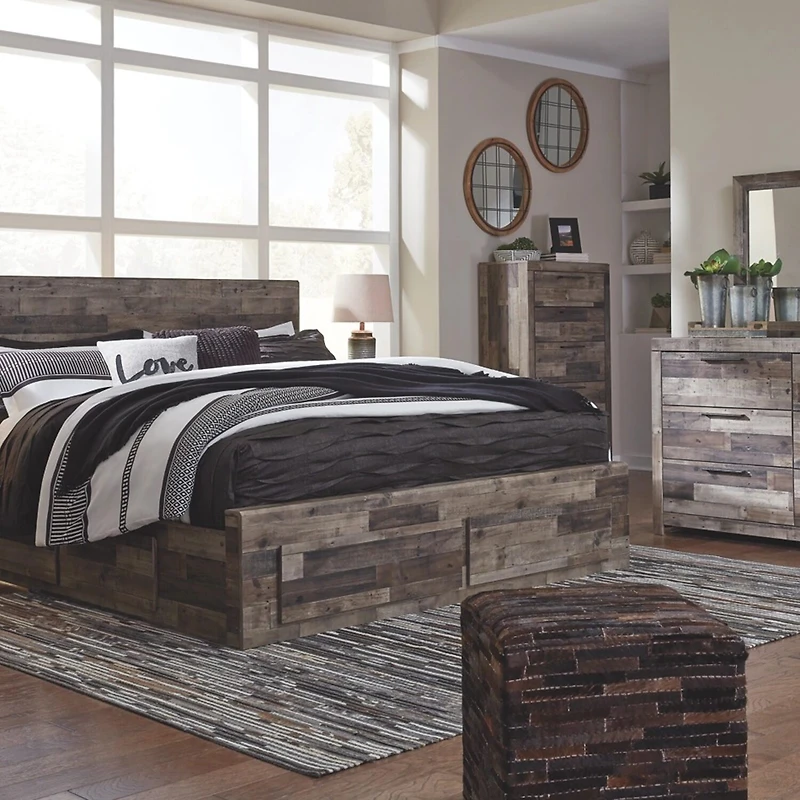 Signature Design by Ashley® Benchcraft® Derekson 5-Drawer Chest