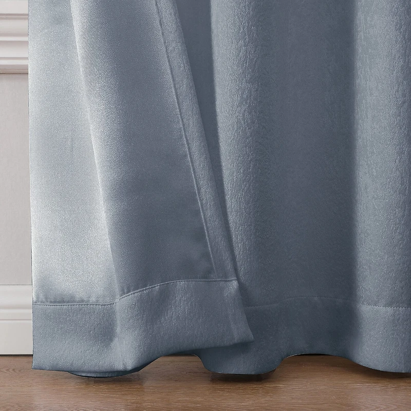 Regal Home Ayden Solid Grommet Top Energy Saving Blackout Single Curtain Panel