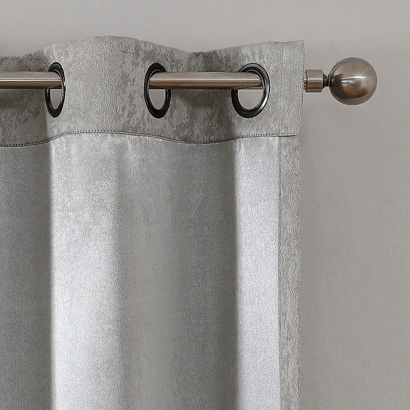 Regal Home Ayden Solid Grommet Top Energy Saving Blackout Single Curtain Panel