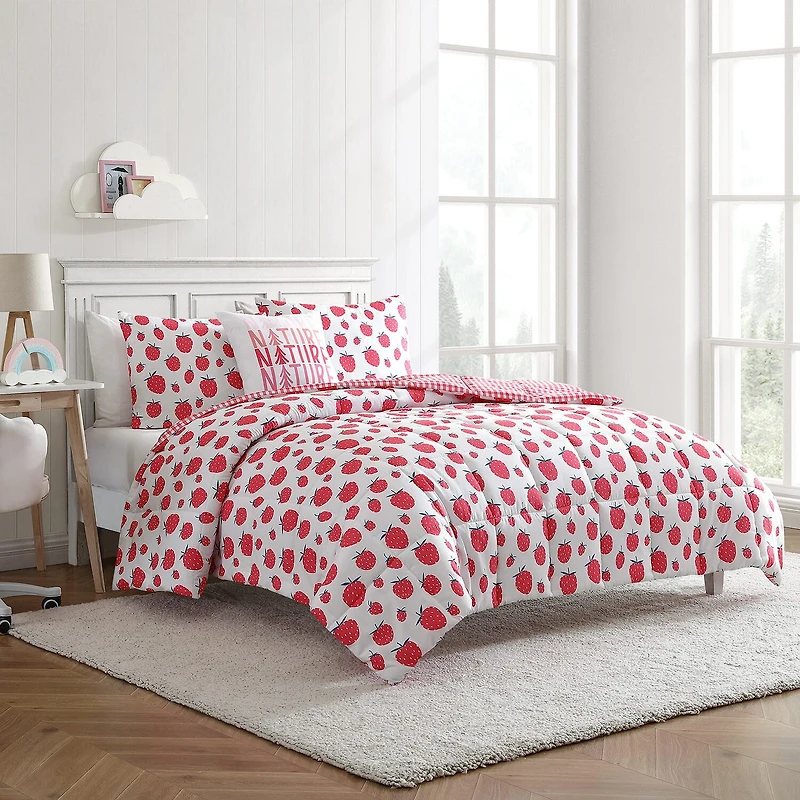 Eddie Bauer Strawberry Field Floral Easy Care Comforter Set