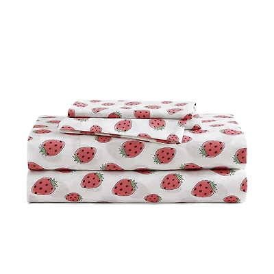 Poppy & Fritz Strawberry Picnic Sheet Set