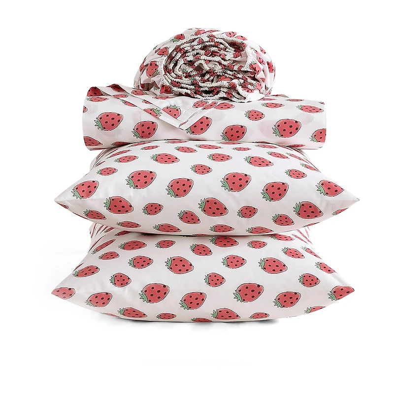 Poppy & Fritz Strawberry Picnic Sheet Set