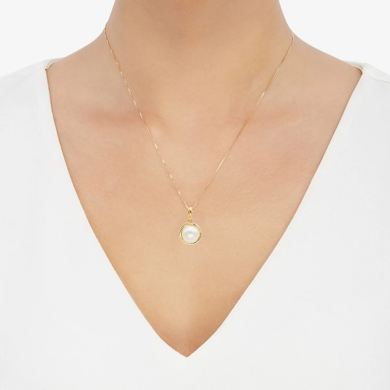 Certified Sofia™ Cultured Freshwater Pearl 10K Gold Knot Pendant