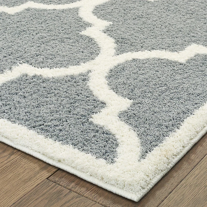 Covington Home Vienna Scalloped Lattice 27"X90" Indoor Rectangular Runner
