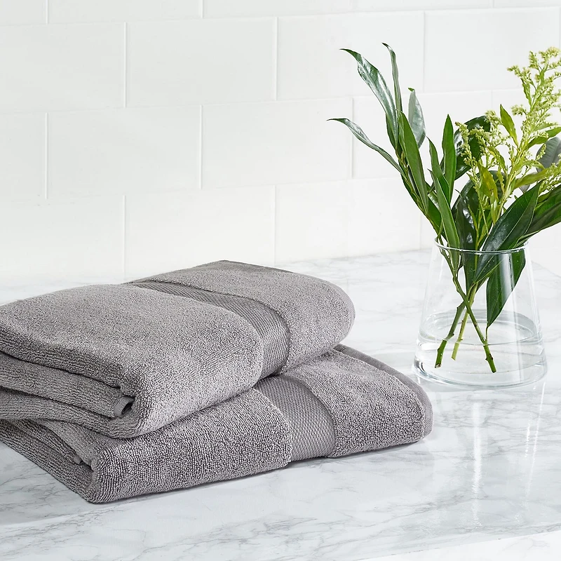Safavieh Plush 2-pc. Bath Towel Set
