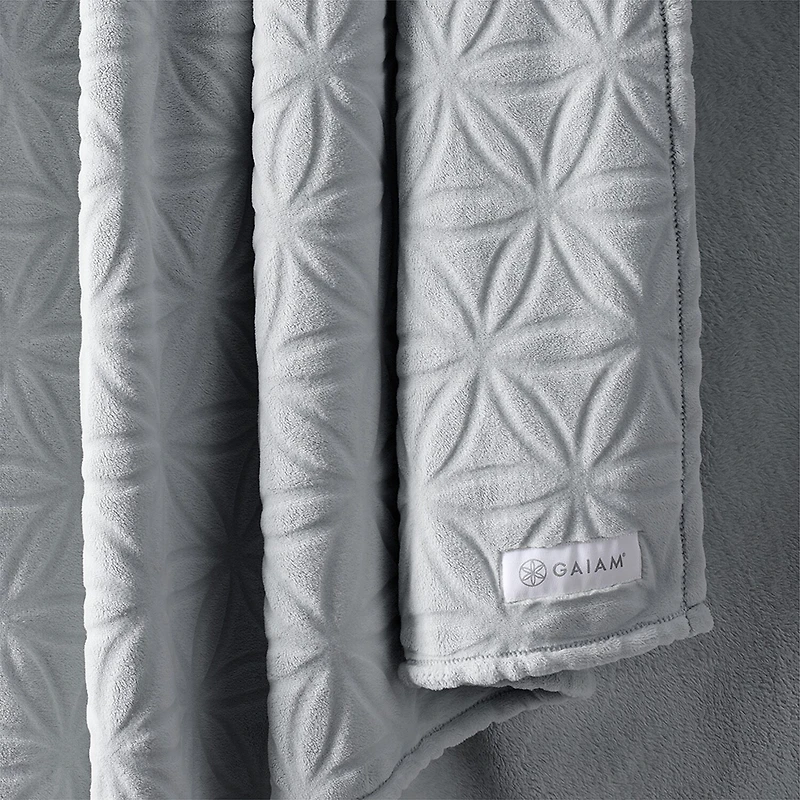 Gaiam Velvetloft Plush Lightweight Blanket