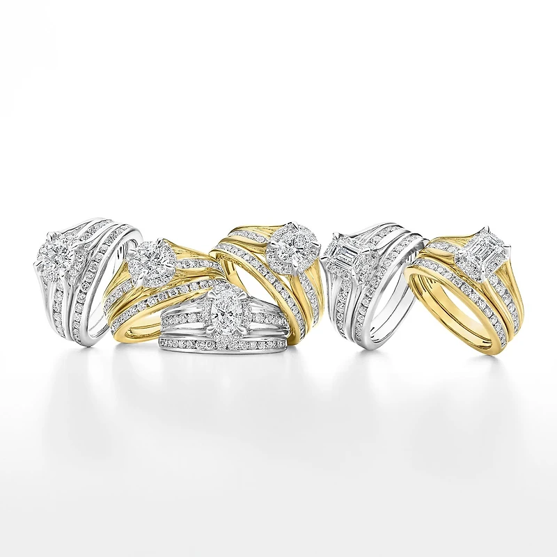 (F / VS2) Womens 1 1/2 CT. T.W. Lab Grown White Diamond 10K or 14K Gold Round Side Stone Bridal Set