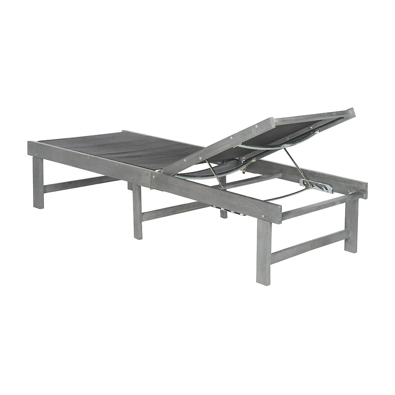 Safavieh Manteca Patio Collection Lounge Chair