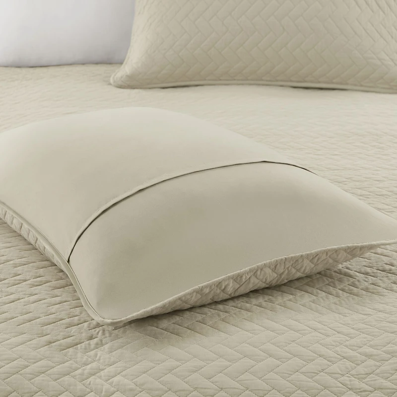 Madison Park Velvet Touch 3-pc. Coverlet Set
