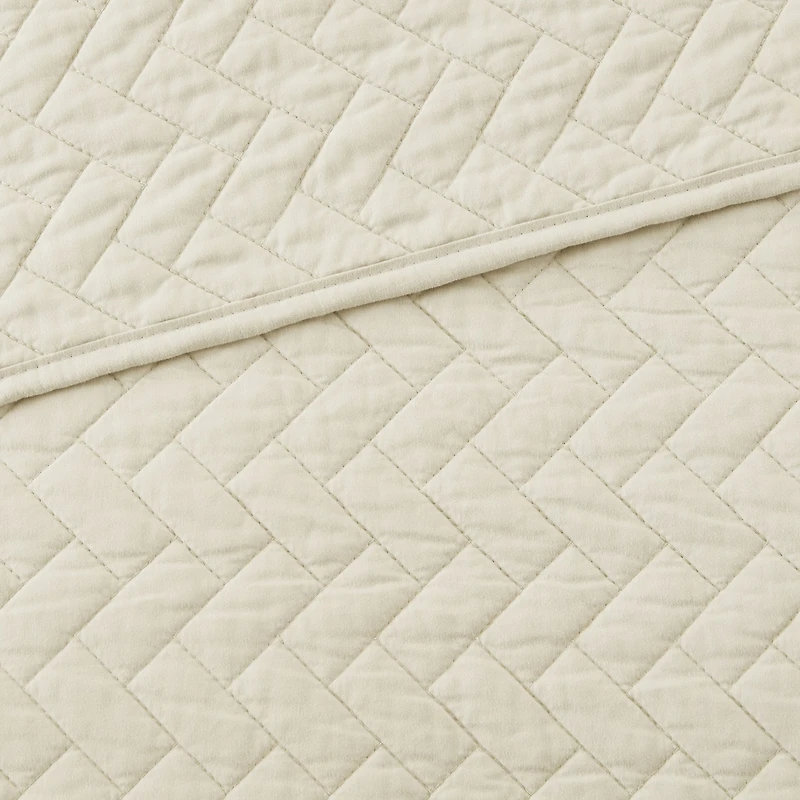 Madison Park Velvet Touch 3-pc. Coverlet Set
