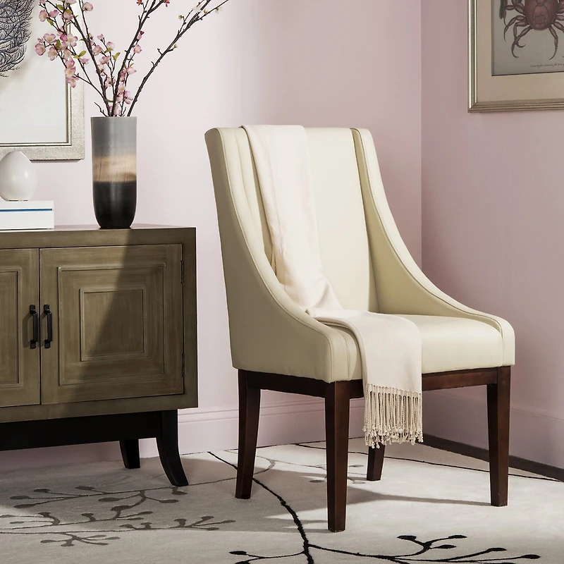 Safavieh Signature Armchair
