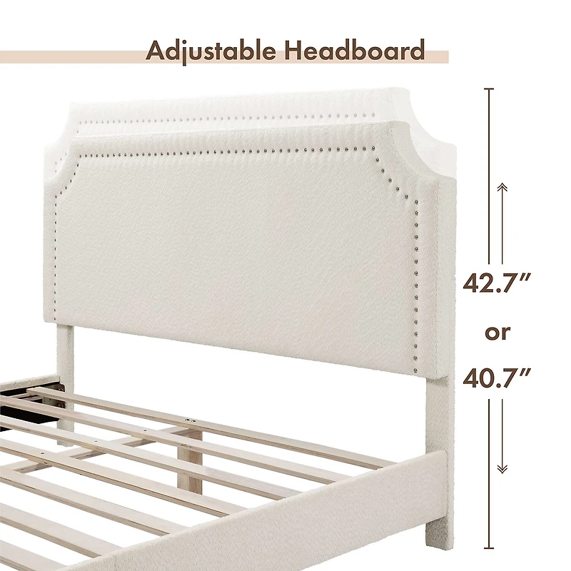 Lumi Nailhead Queen Bed