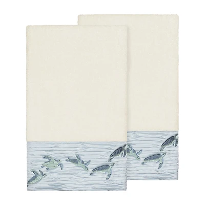 Linum Home Textiles Mia 2-pc. Embellished Animal Bath Towel