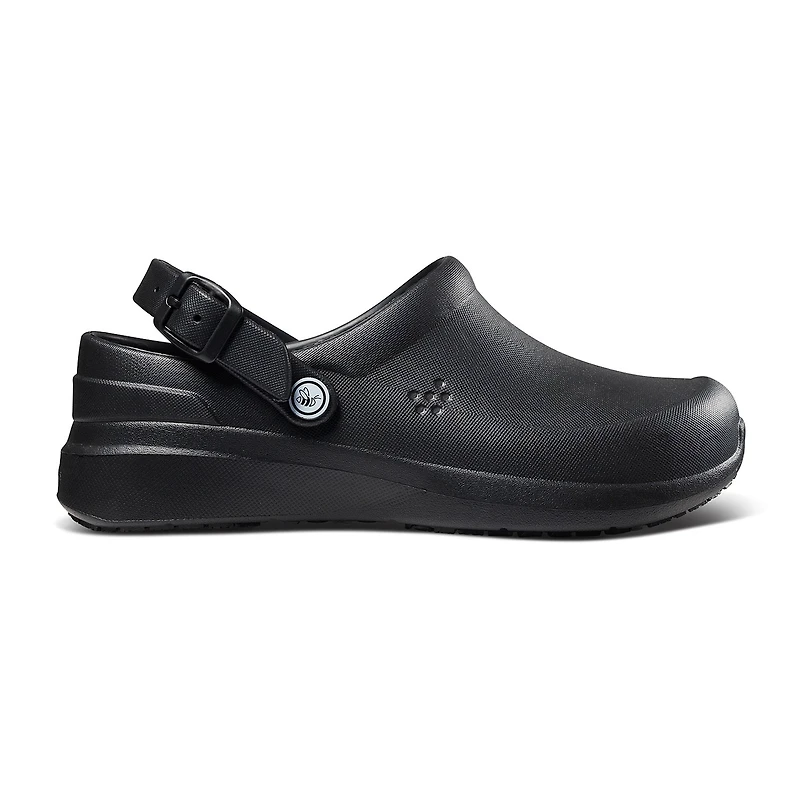 joybees® Solid Worker Womens Round Closed Toe Clogs