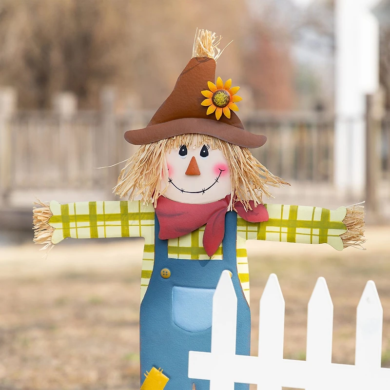 Glitzhome 31"H Fall Metal Scarecrow, Pumpkin & Fence Thanksgiving Yard Art