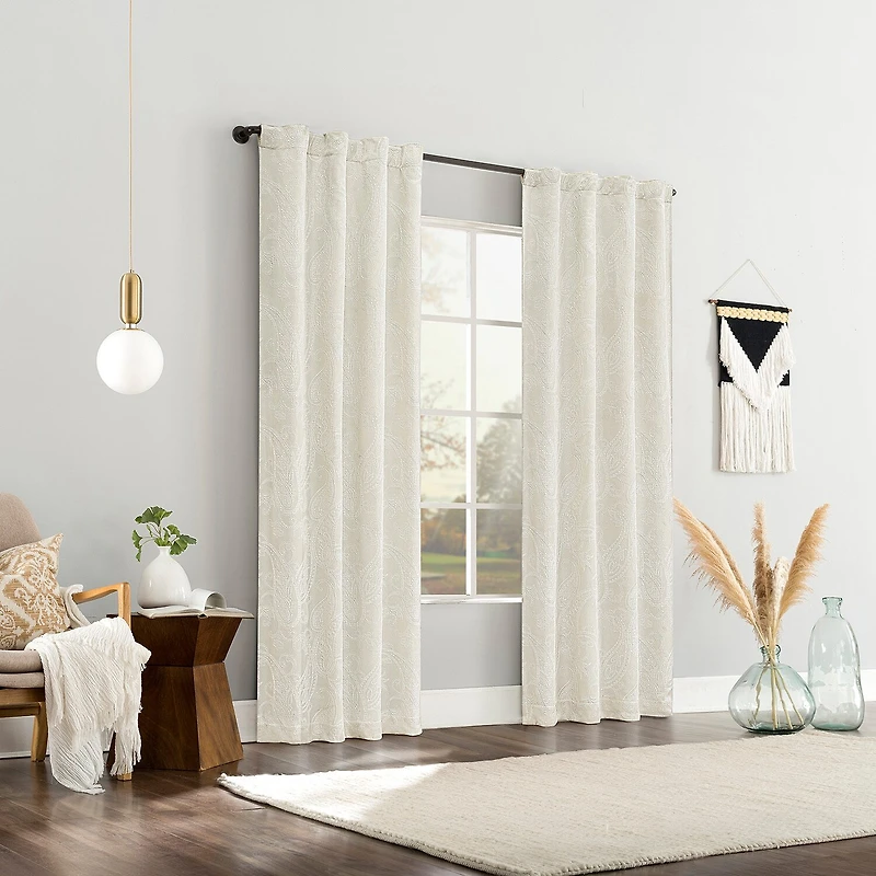Sun Zero Pedra Back Tab 100% Blackout Single Curtain Panel
