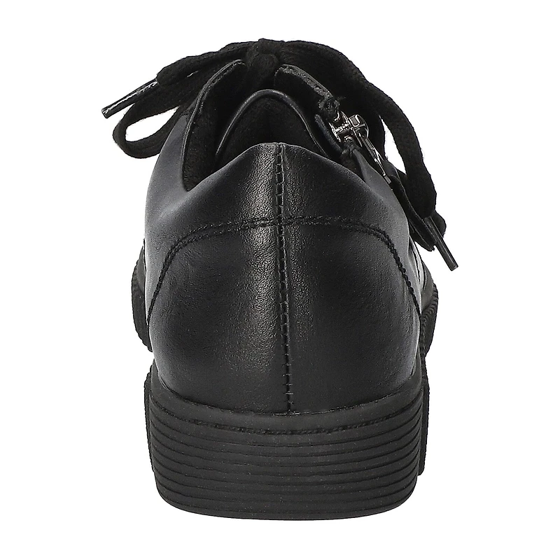Easy Street Novie Womens Round Closed Toe Slip-On Shoe