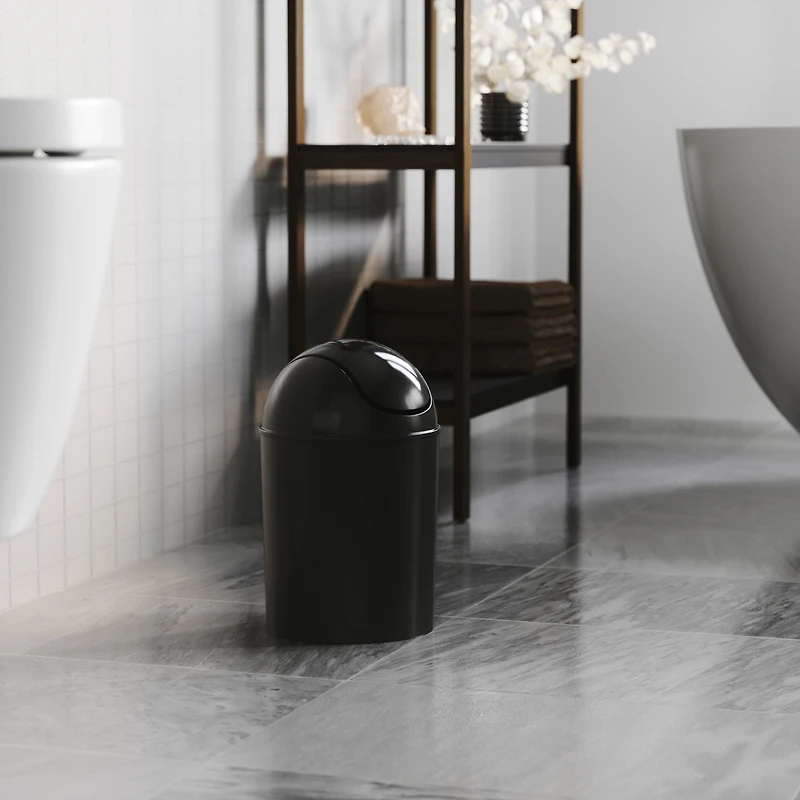 Umbra 1.25 Gallon Trash Can