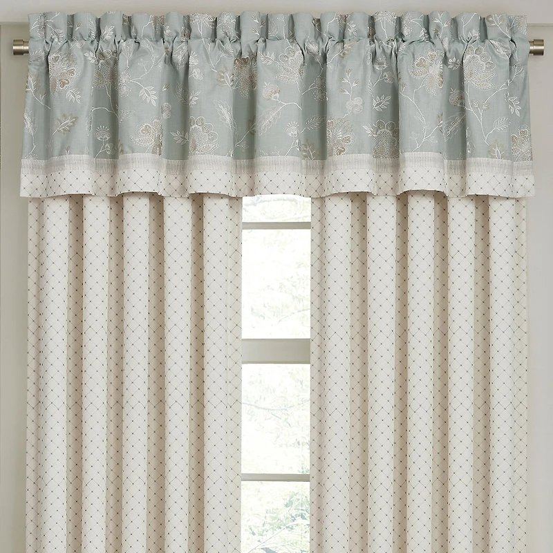 Queen Street Gabrielle Rod Pocket Tailored Valance