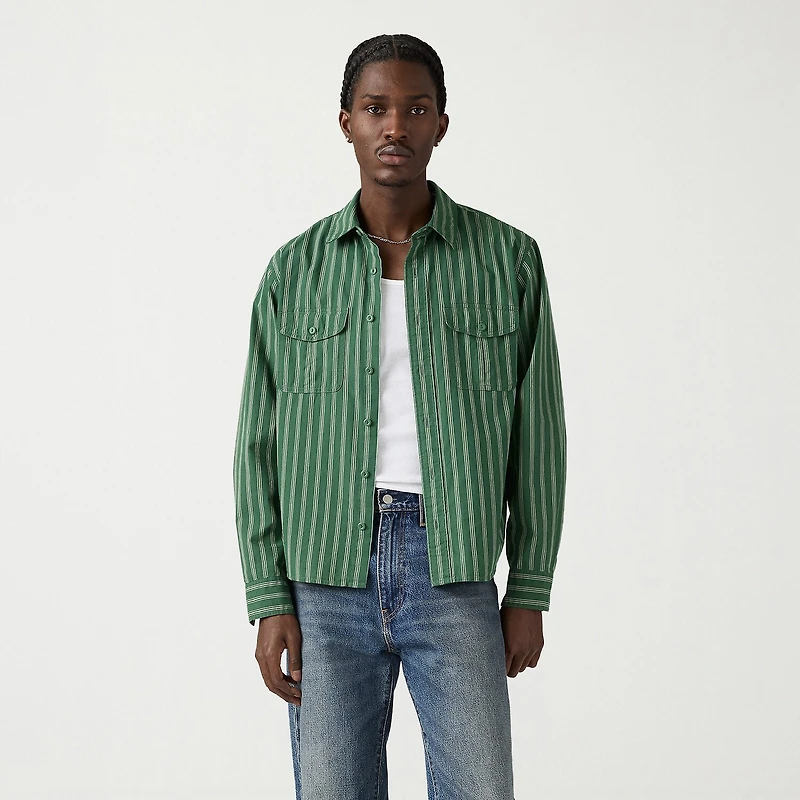 Levi's® Mens Long Sleeve Relaxed Fit Button-Down Crop Shirt