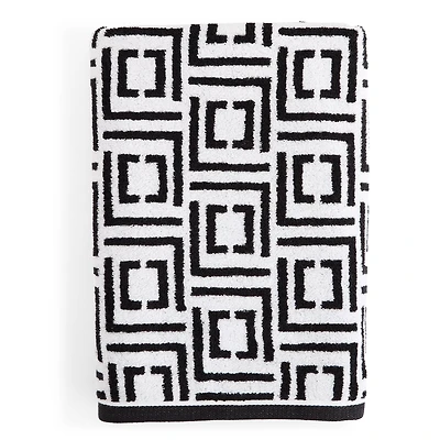Liz Claiborne Signature Plush Logo Bath Towel