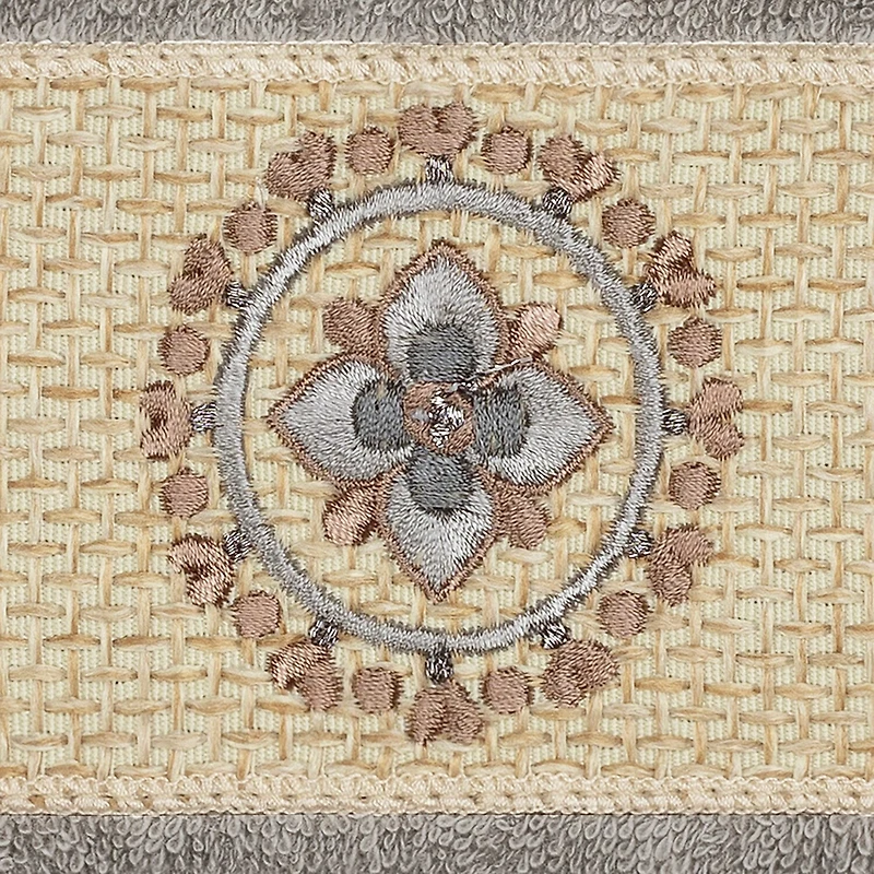 Linum Home Textiles Isabelle Embellished 3-pc. Bath Towel Set