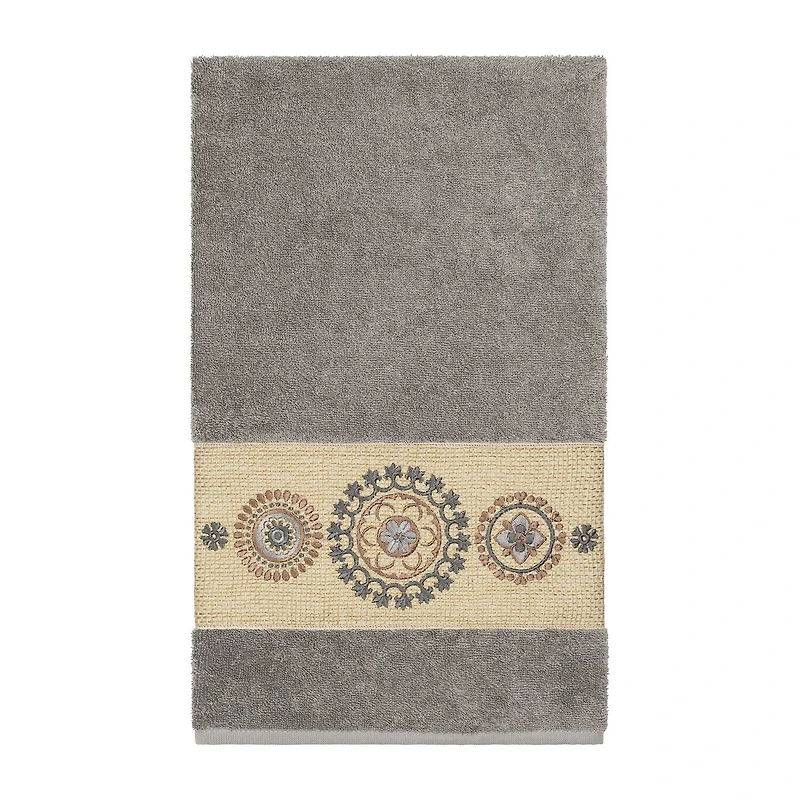 Linum Home Textiles Isabelle Embellished 3-pc. Bath Towel Set