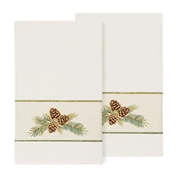 Linum Home Textiles Pierre Embellished 2-pc. Floral Bath Towel