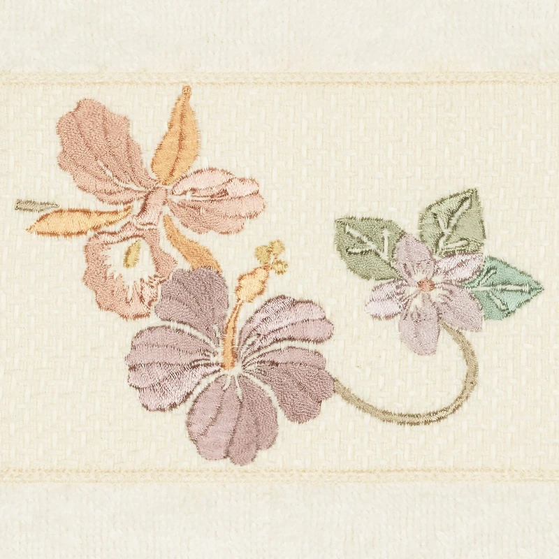 Linum Home Textiles Caroline Embellished 3-pc. Bath Towel Set
