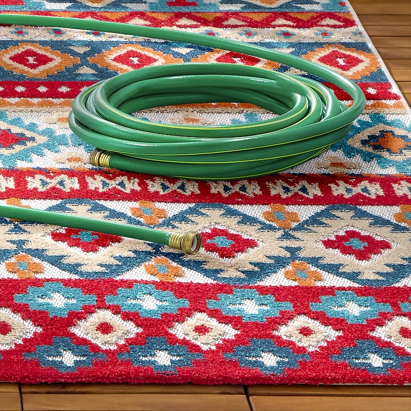Town And Country Dahlia Pattern Outdoor Indoor Rectangular Area Rug