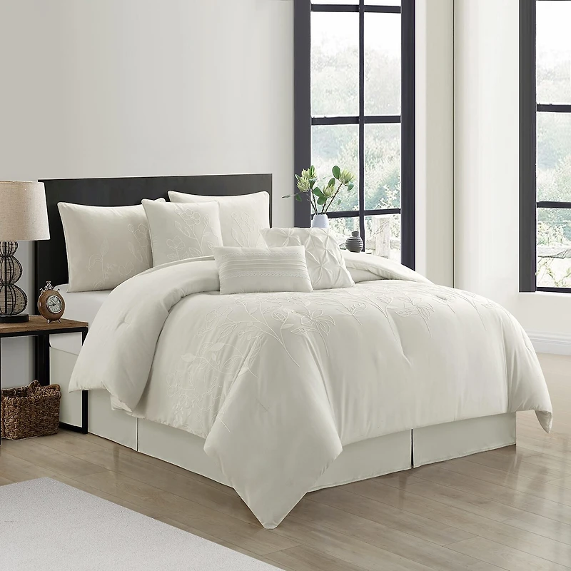 Stratford Park Mardi 7-pc. Floral Lightweight Comforter Set