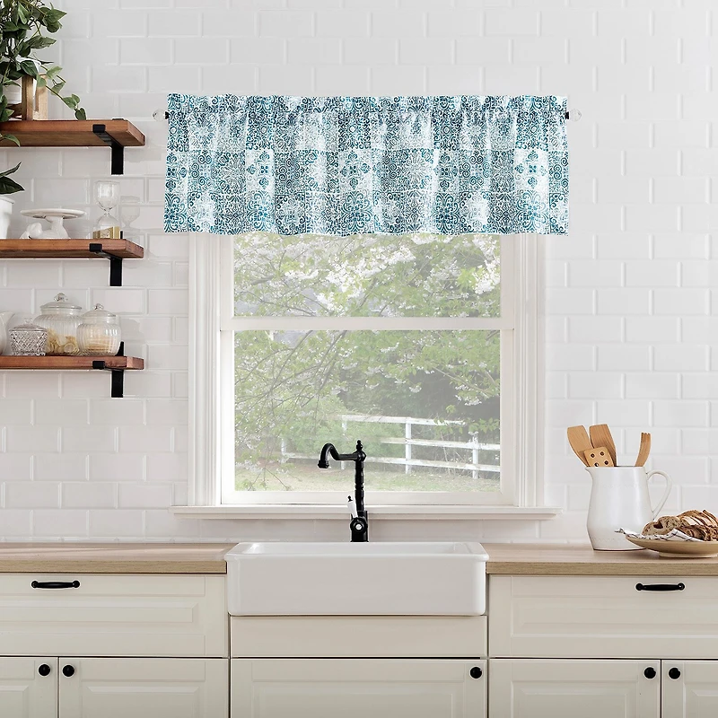 No 918 Genoa Mosaic 2-pc. Rod Pocket Window Tier