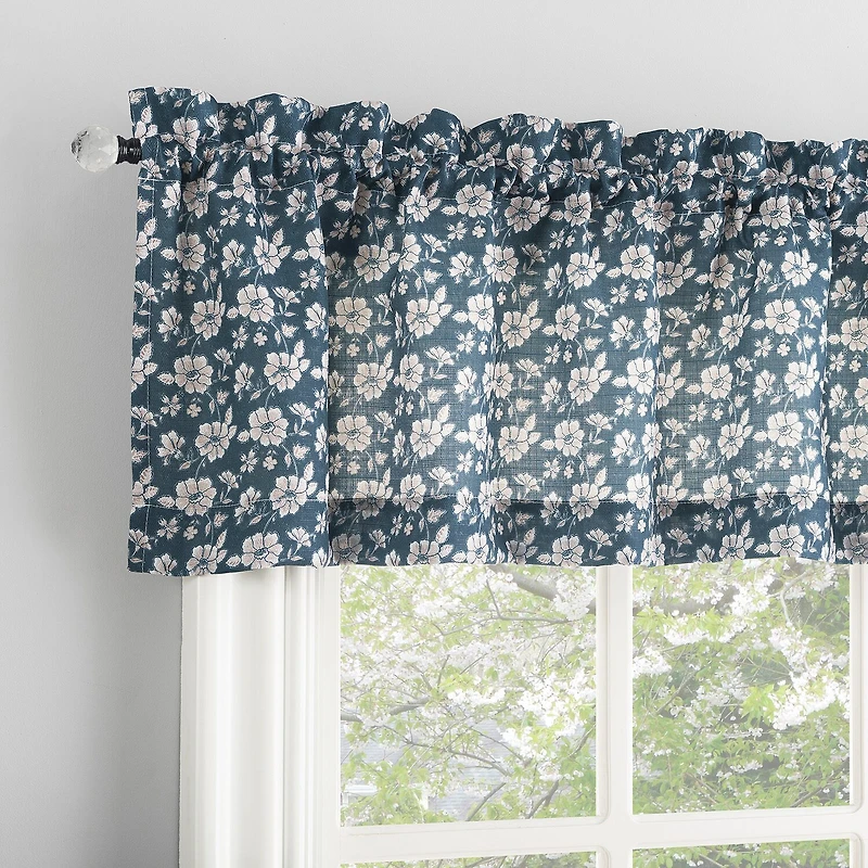 No 918 Mistral Floral Rod Pocket Tailored Valance