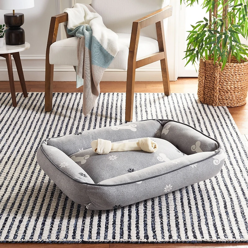 Safavieh Snowflake Pet Bed