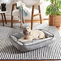 Safavieh Snowflake Pet Bed
