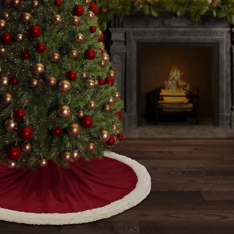 Queen Street Cozy Sherpa Indoor Tree Skirt